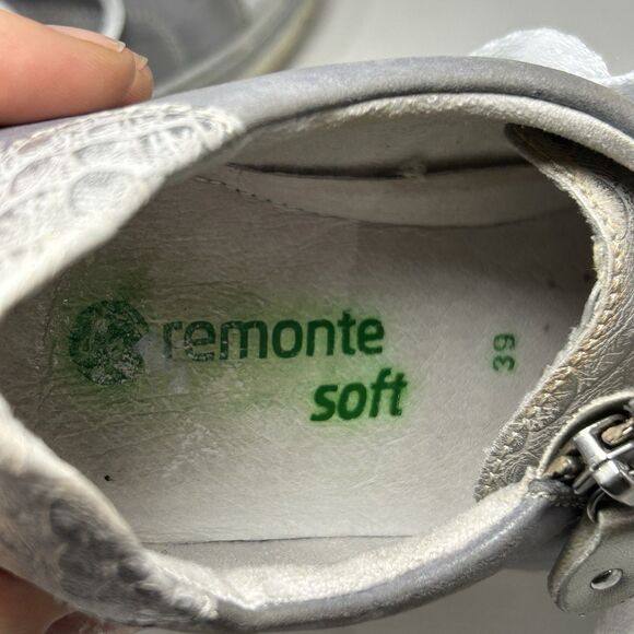 Remonte Shoes 39 Womens 8.5 Soft Sneakers Casual Gray Silver Leather Side Zip - Picture 7 of 7